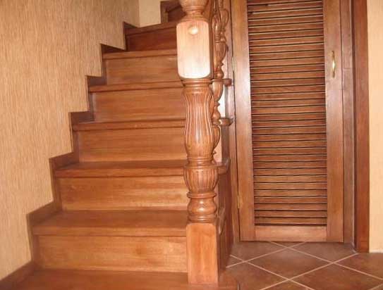деревянная лестница для дома